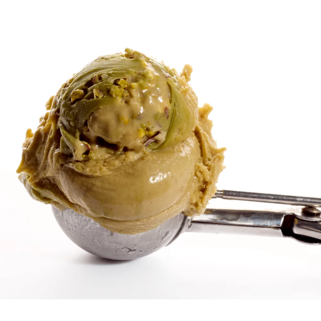 pistachio_verde_di_bronte_detail_02 Scoop of vegan bronte pistachio gelato