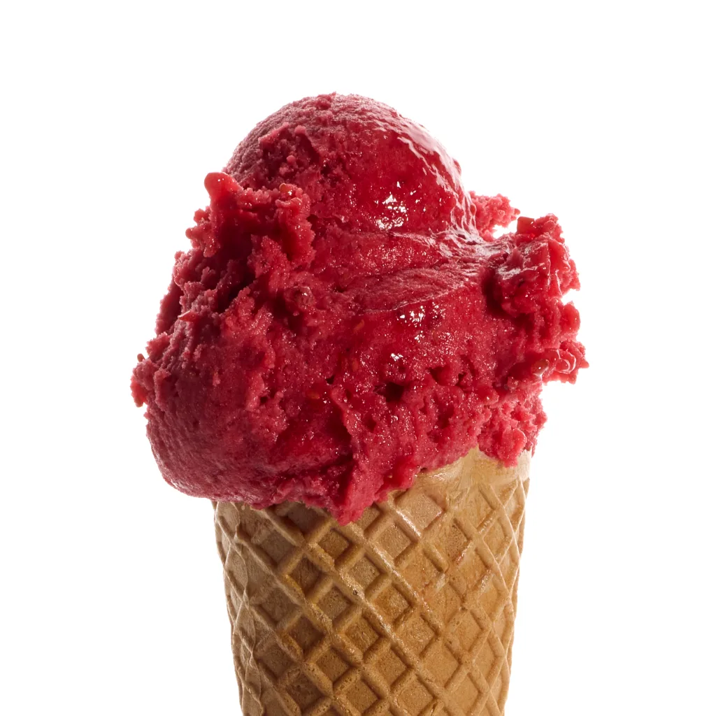 raspberry_detail_01 Raspberry sorbet in a cone